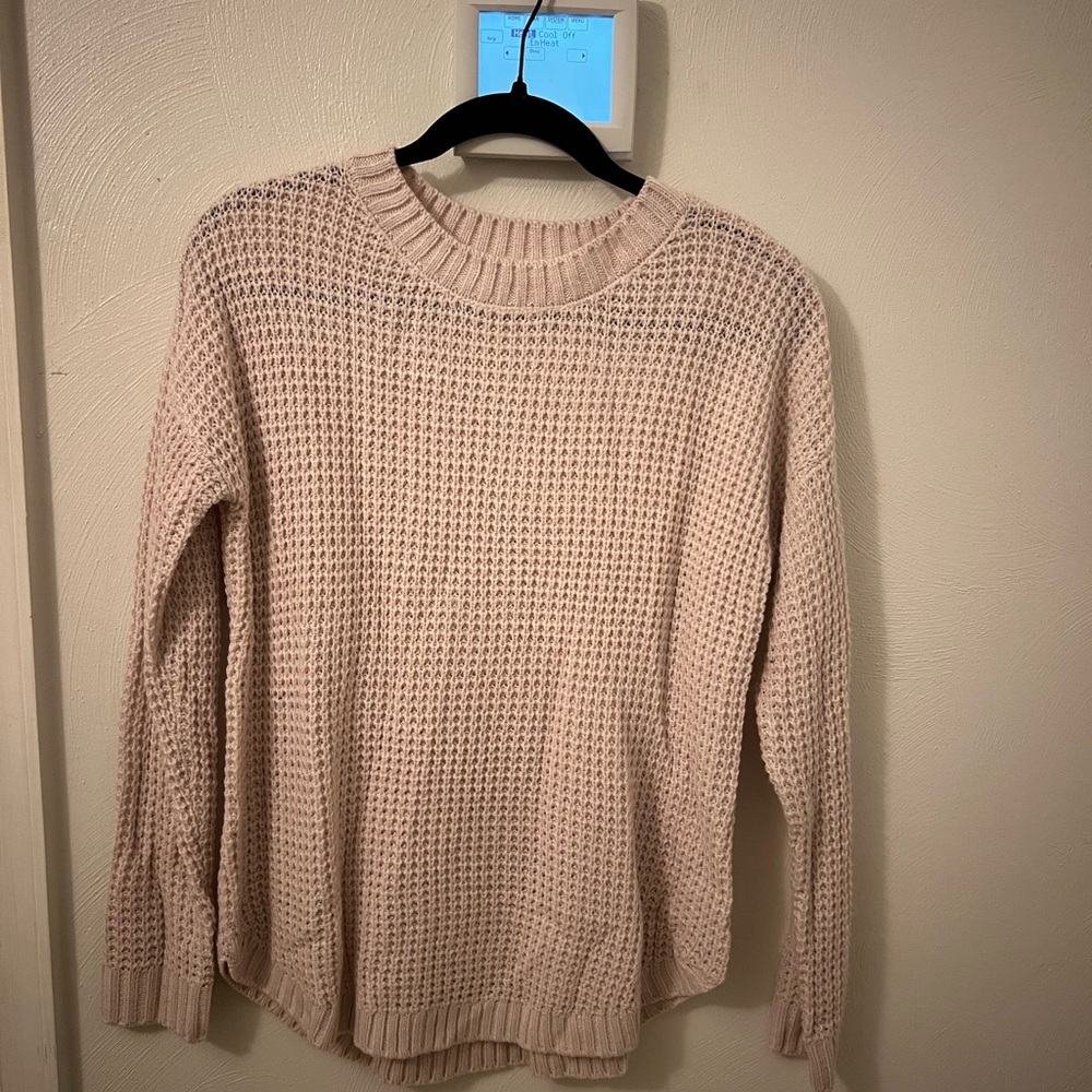 Women's Pale Pink Sweater
